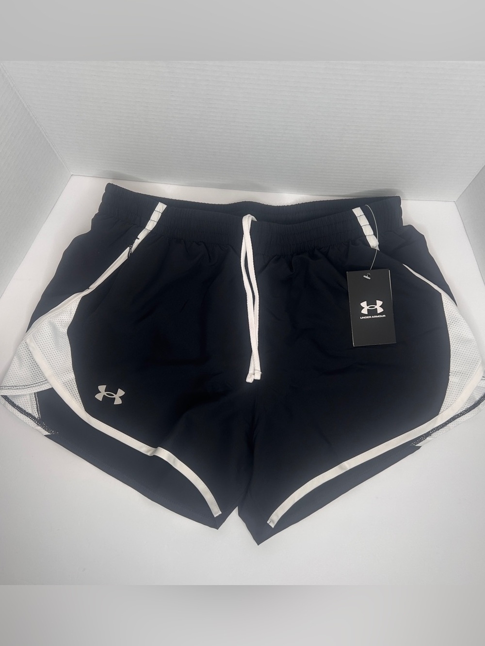 Under Armor Women’s IA Fly-by 3in Shorts, Lightweight With Breathable Mesh/ M - Picture 10 of 12